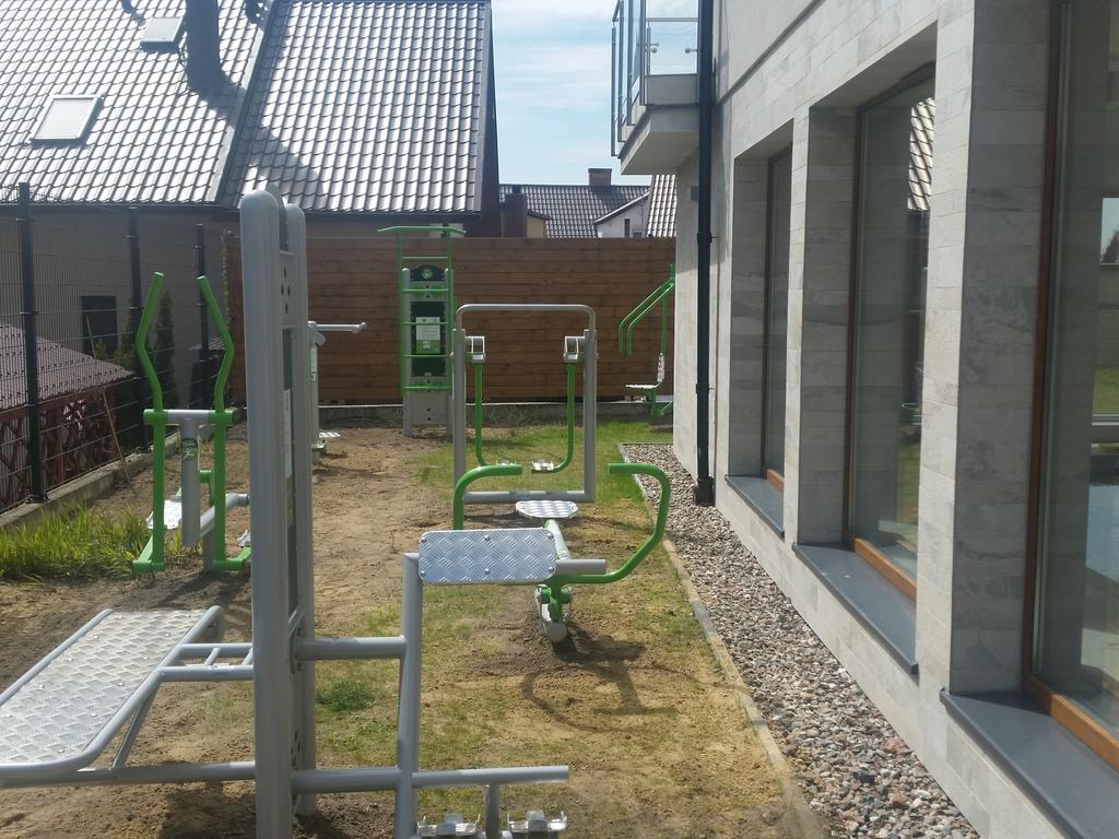 Marina Jastarnia Apartamenty W Budynku Z Basenem Exterior foto