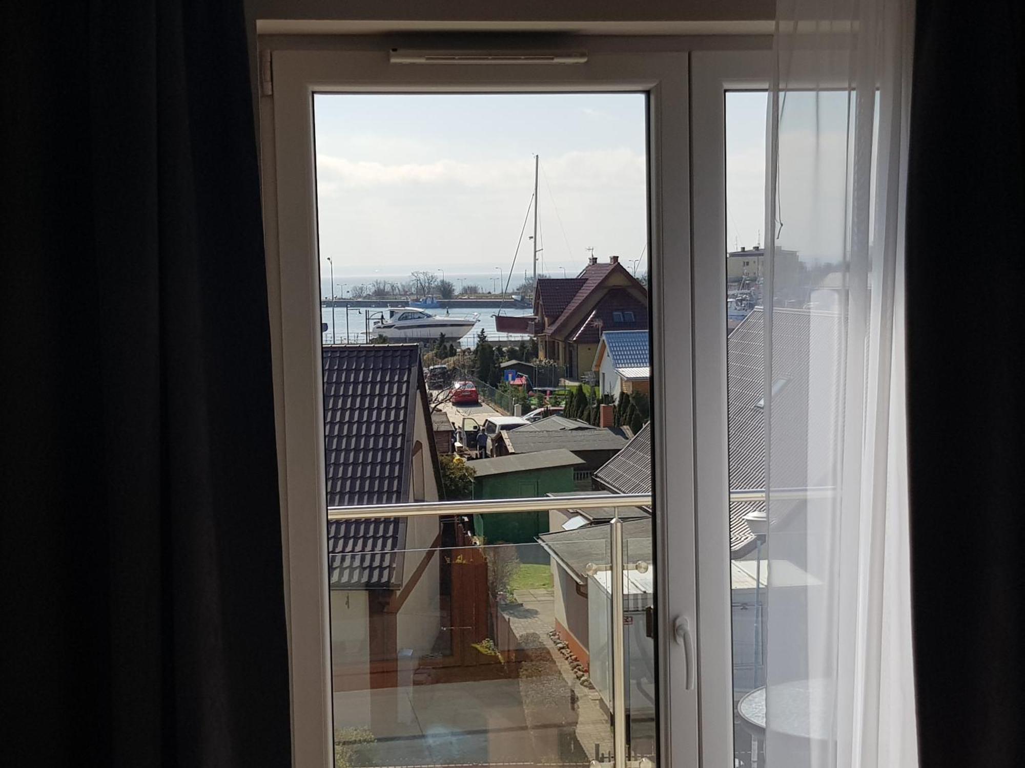 Marina Jastarnia Apartamenty W Budynku Z Basenem Habitación foto