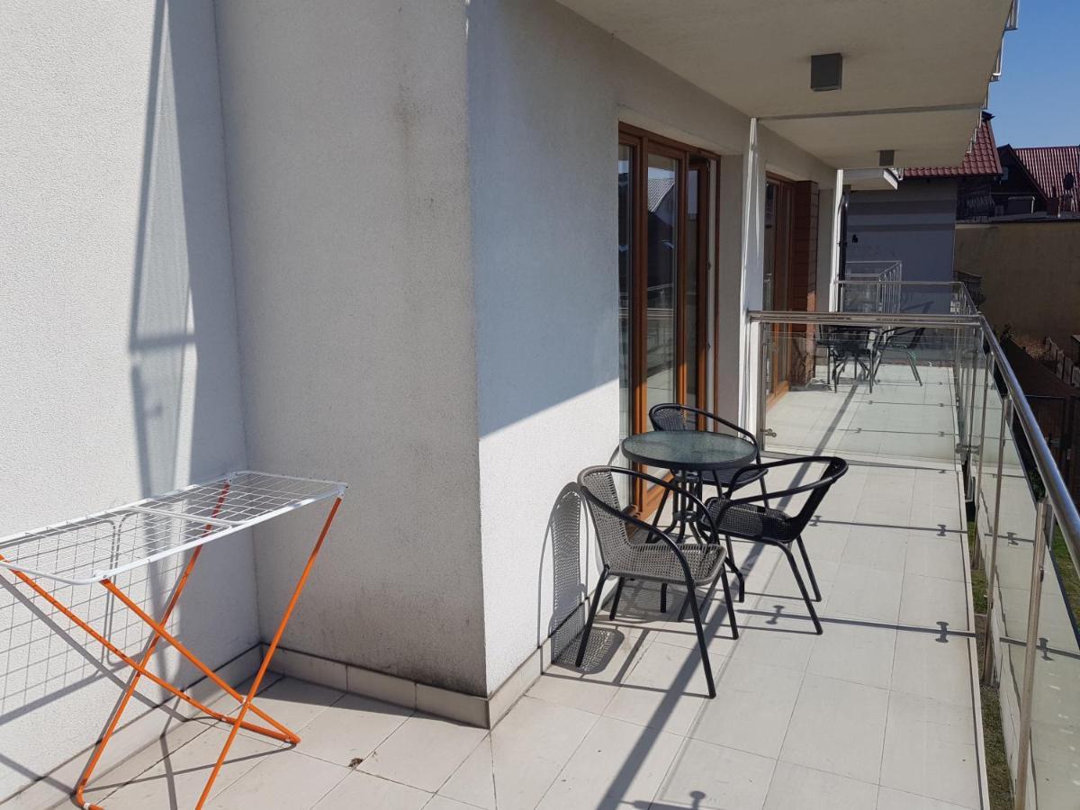 Marina Jastarnia Apartamenty W Budynku Z Basenem Exterior foto
